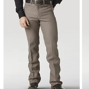 Wrangler wrancher dress jeans